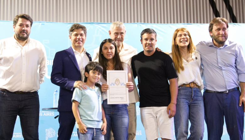 Ferraresi con Kicillof: “aspiramos a volver a tener un país donde el derecho a la vivienda sea una realidad”