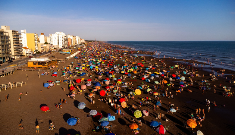 Monte Hermoso: un enero de éxito turístico y cultural