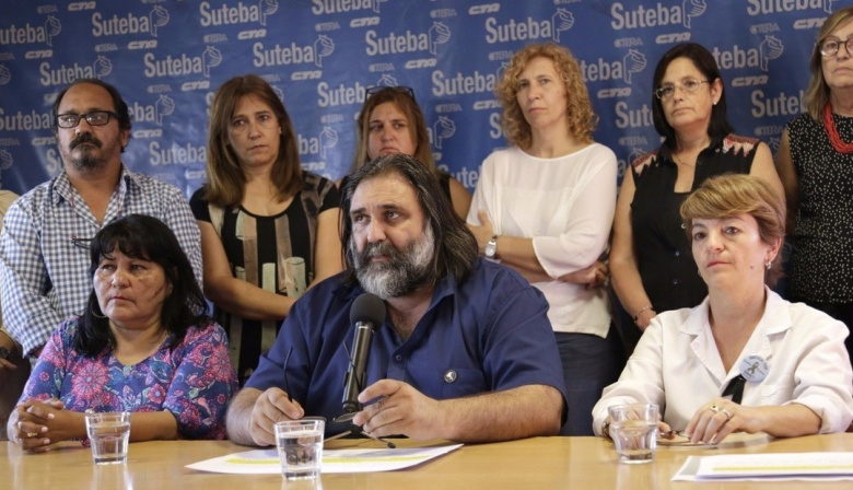 Gobierno Bonaerense se reúne con estatales para discutir paritaria