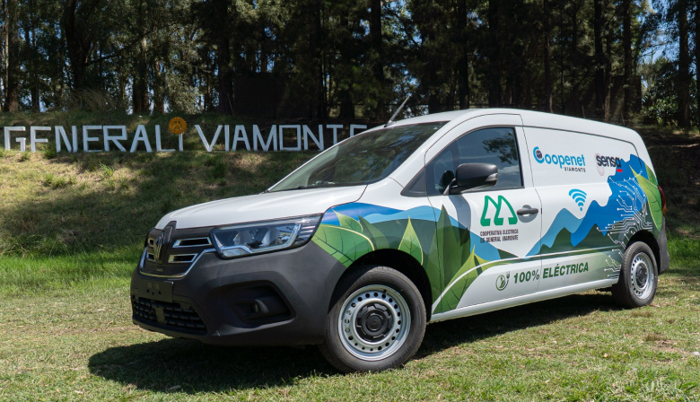 Una cooperativa bonaerense suma su primer vehículo eléctrico y reaviva el debate sobre la movilidad sustentable