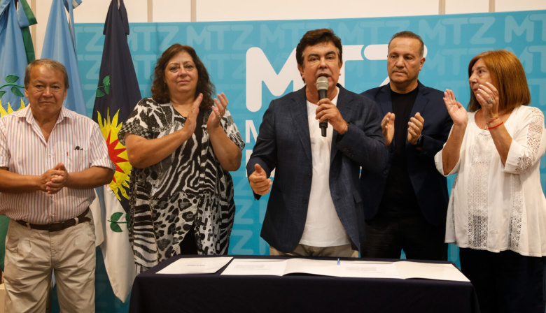 La Matanza: Espinoza incorporó a dirigentes del PRO y un aliado de Carrió a su gobierno