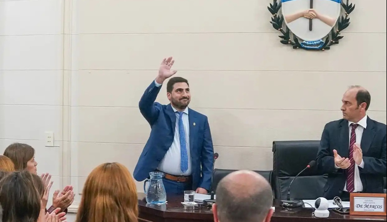 Egüen denunció un acuerdo entre LLA y el kirchnerismo para "bloquear" su gestión