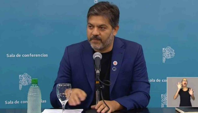 Bianco ironizó sobre el viaje de Adorni y volvió a marcar diferencias entre Provincia y Nación