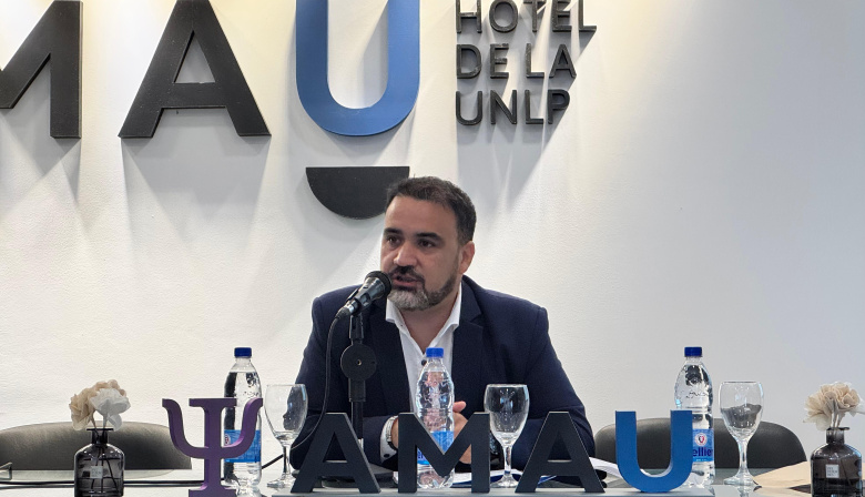 Luayza presentó proyectos para prevenir ciberdelitos y detectar violencia contra niños