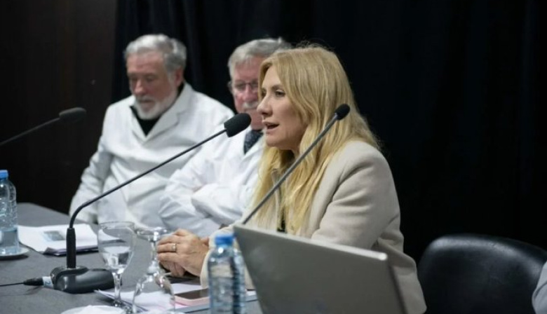 Lordén impulsa el desdoblamiento electoral en Provincia