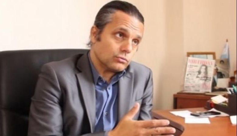 “Intentarán voltear a Milei”: Peretta apuntó contra los laboratorios por la desregulación de patentes