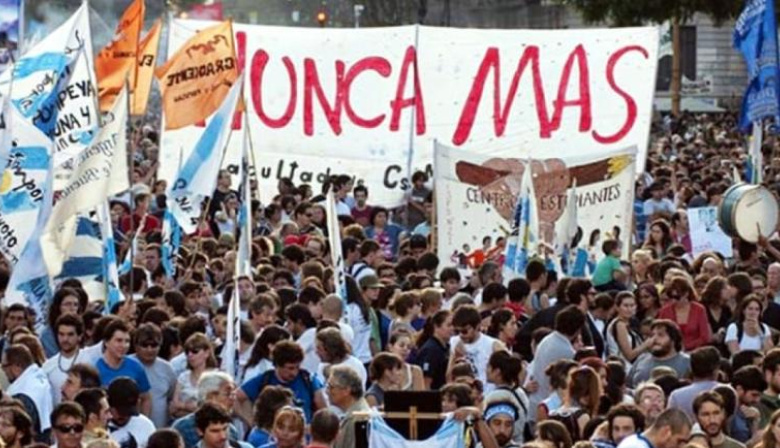 A 50 años del golpe, la memoria vuelve a expresarse en las calles