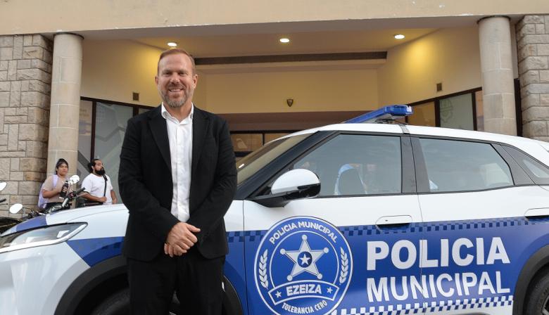 Granados lanzó la Policía Municipal Ezeiza Alfa con eje en la formación profesional