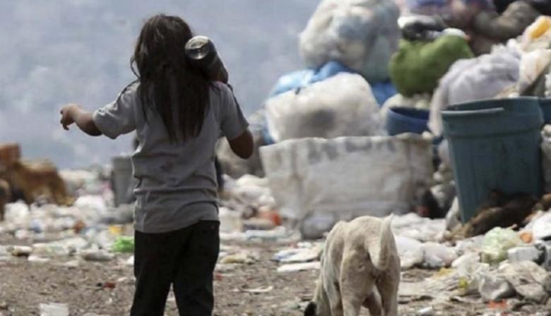 Seis de cada diez niños son pobres y tres de cada diez no comen regularmente