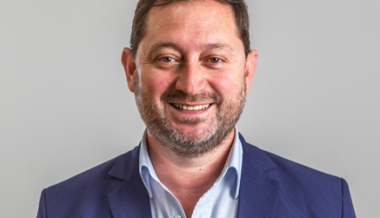 Serenal exige pago de deuda a IOMA y alerta sobre la salud pública en Lincoln