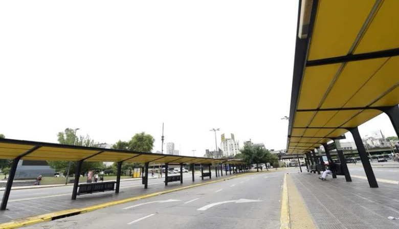 Caos en el transporte público: UTA anunció retención de tareas