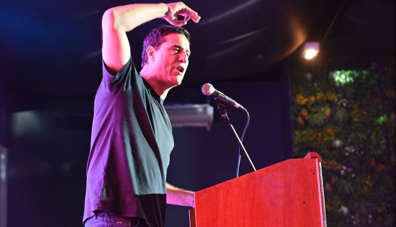 Abad reunió a más de 600 dirigentes en La Plata y llamó a “poner de pie a la PBA”