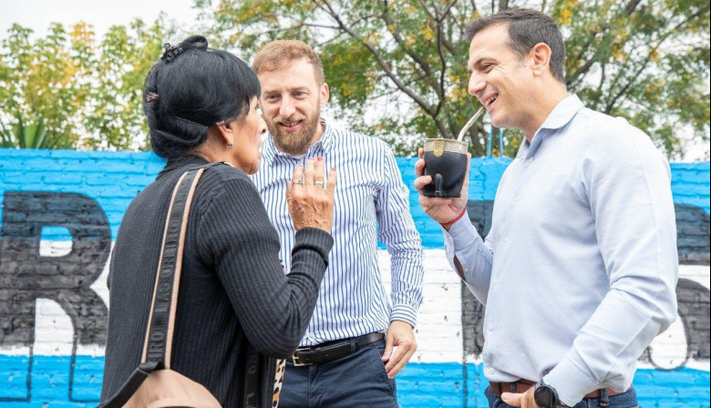 Con Maradona como símbolo, Lanús y Lomas avanzan con obras conjuntas en el corredor Lynch