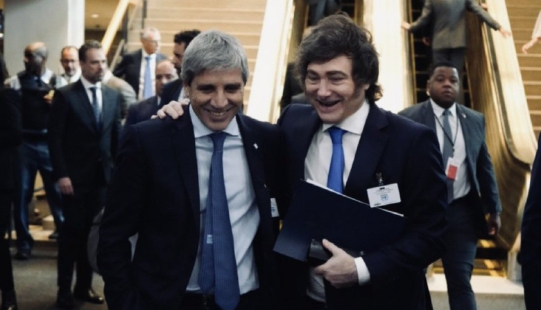 Milei sacude el tablero político con una reforma electoral integral que busca el fin de las PASO