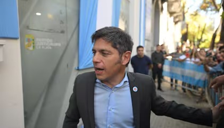 Kicillof activó el PJ bonaerense con afiliaciones, formación y críticas a Milei