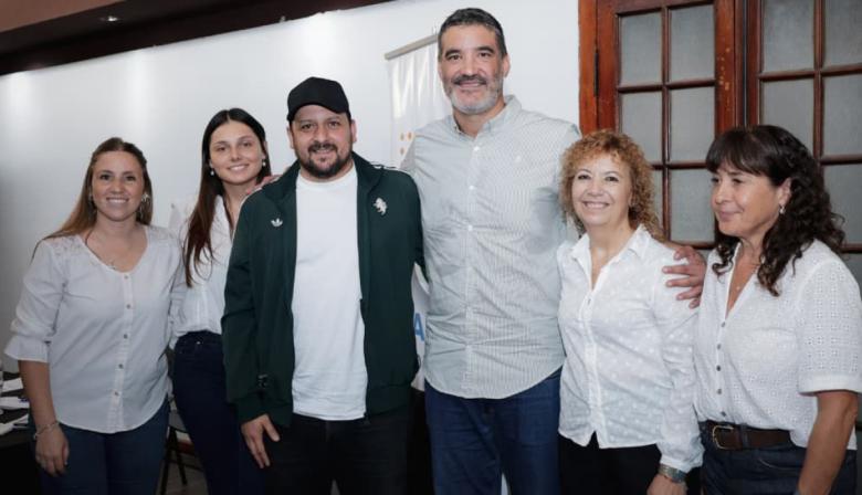 Brandsen pone el foco en el uso de pantallas en la infancia