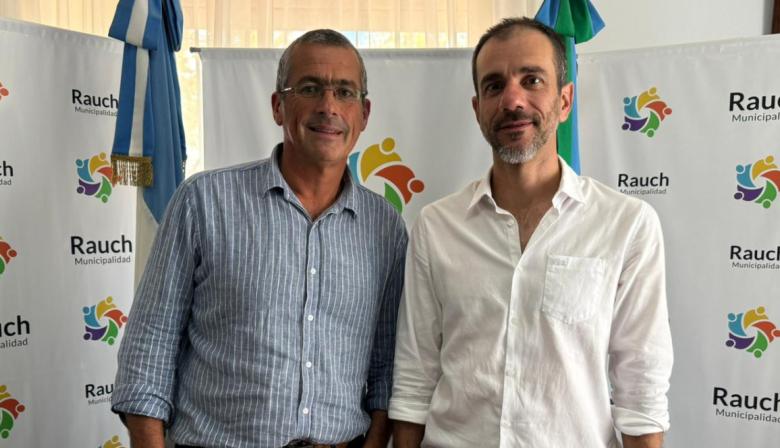 Petrecca recorrió Azul, Rauch y Benito Juárez y pidió armar “una verdadera alternativa” al kirchnerismo en la PBA