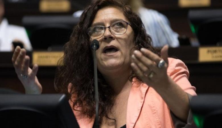 Susana González respaldó a Kicillof y rechazó un frente amplio “anti Milei”