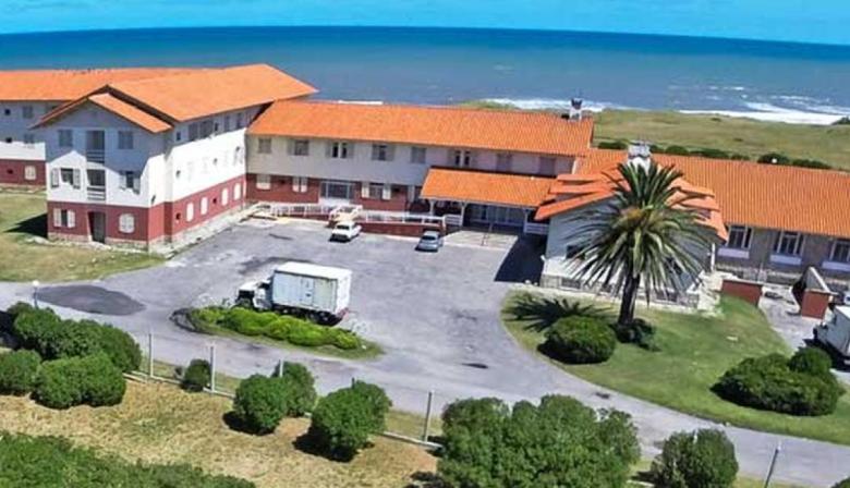 Chapadmalal: crece el conflicto y la oposición busca capitalizar el reclamo