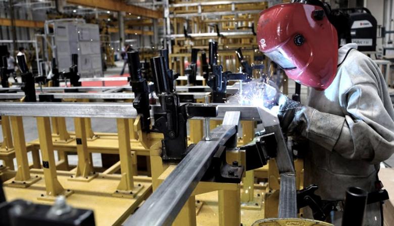 Industriales bonaerenses piden bajar Ingresos Brutos y apuntan contra las tasas municipales