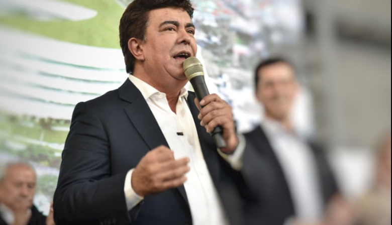 Espinoza cargó contra Milei: “vive en una Argentina de fantasía”