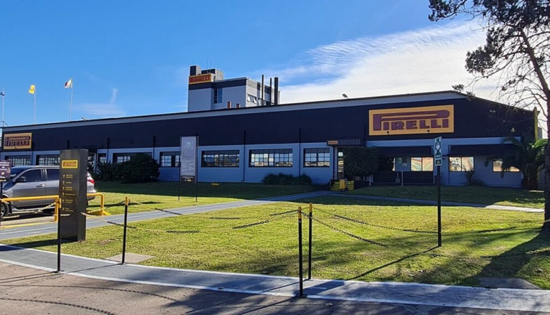 Pirelli pone pausa en Merlo por la caída automotriz y el SUTNA liquida bienes para bancar la obra social