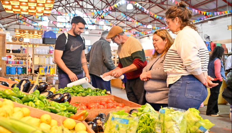 Fin de semana en el Mercado del Puerto: gastronomía con reintegro, folclore y actividades para chicos