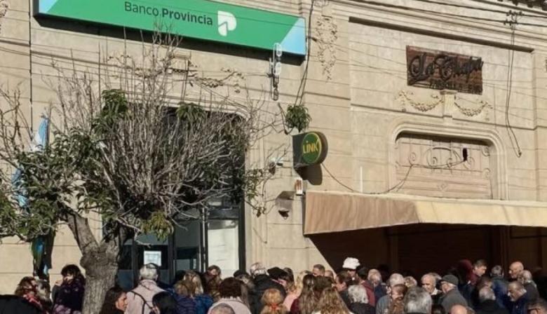 25 de Mayo: Egüen busca respaldo de Kicillof para impedir el cierre del BAPRO