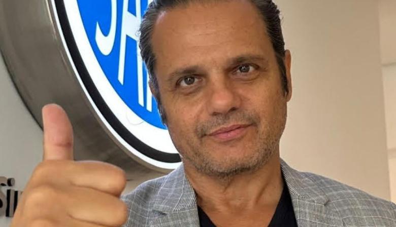 Peretta denunció penalmente a Sturzenegger y pidió su renuncia