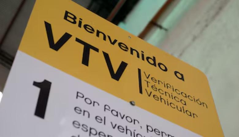 Petrecca presiona a Kicillof por la VTV: “Tarde, siempre tarde”