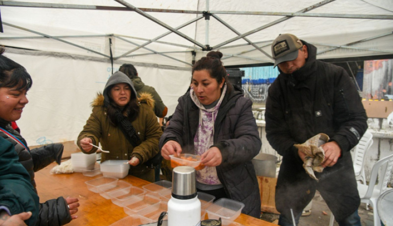 Provincia lanzó la Campaña Invierno con operativos para personas en situación de calle en el conurbano y Mar del Plata