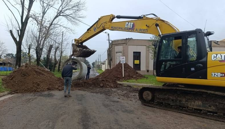 Alberti inicia obra de desagües clave para el acceso al matadero y al Sector Industrial II