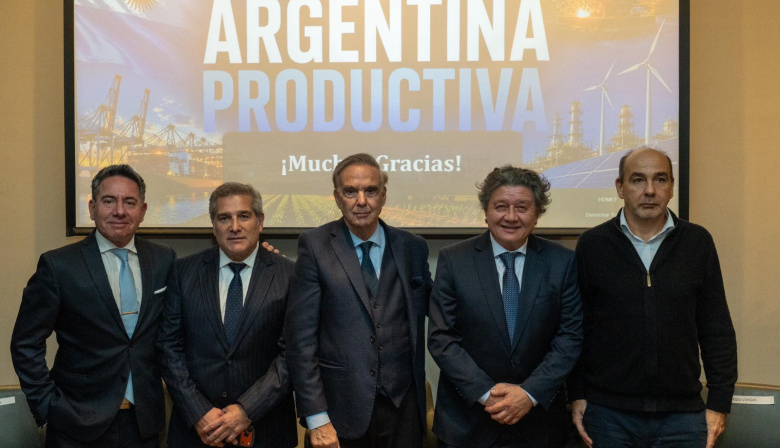Pichetto expuso en La Plata y pidió un gobierno de unidad nacional para 2027