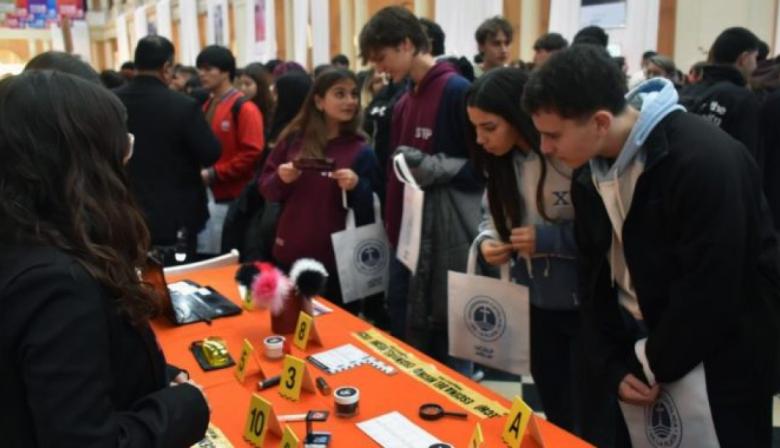 Miles de estudiantes participaron de la Expo UCALP 2026 en el Pasaje Dardo Rocha