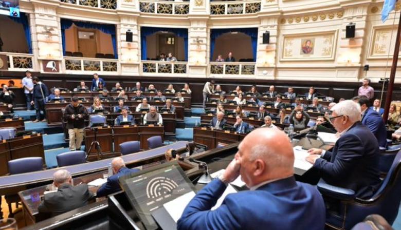 Diputados sesionó, pero postergó los temas calientes de la provincia