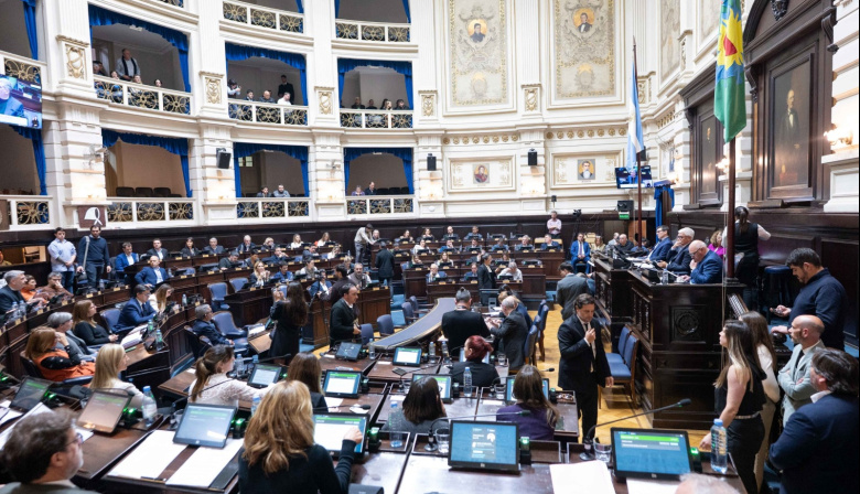PRO y LLA presentan un proyecto para eliminar Ingresos Brutos en las facturas de luz, gas y agua