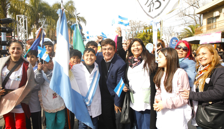 Fernando Espinoza: "No hay independencia con salarios de indigencia y jóvenes sin futuro"