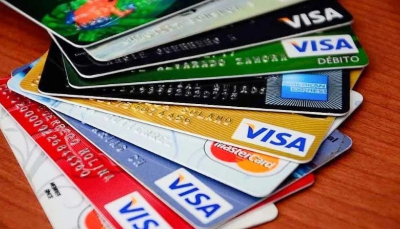 Jorge Macri lanzó un plan para refinanciar deudas de tarjetas: tasa fija del 35% y hasta 24 cuotas