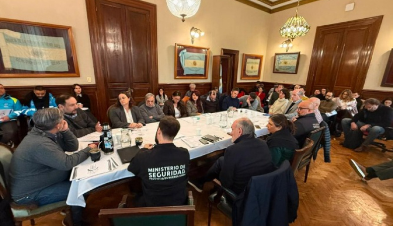 Alerta por El Niño: la Provincia coordina con todos los ministerios un plan para mitigar inundaciones