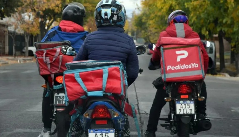 "Terminan pagando para trabajar": choferes y repartidores de apps se endeudan hasta con 700% anual para arreglar autos y motos