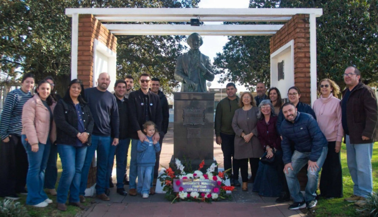 Juan Bautista Alberdi celebró sus 132 años con un acto encabezado por Ferraris