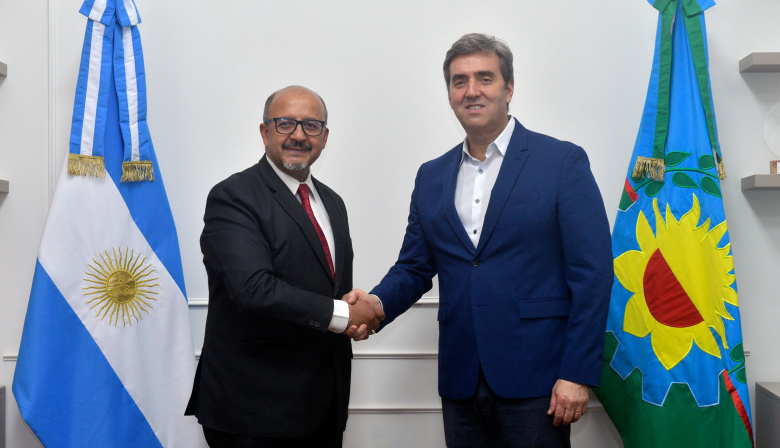 Luján firmó un acuerdo de cooperación con India para atraer inversiones y turismo  