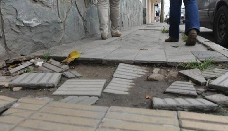 Ponen en marcha en Monte Hermoso el programa de veredas con descuentos del 10% en tasas