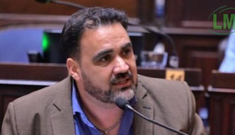 Proponen beneficios fiscales para empresas que financien proyectos educativos