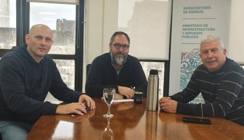 Alberti busca ampliar las redes de gas y energía