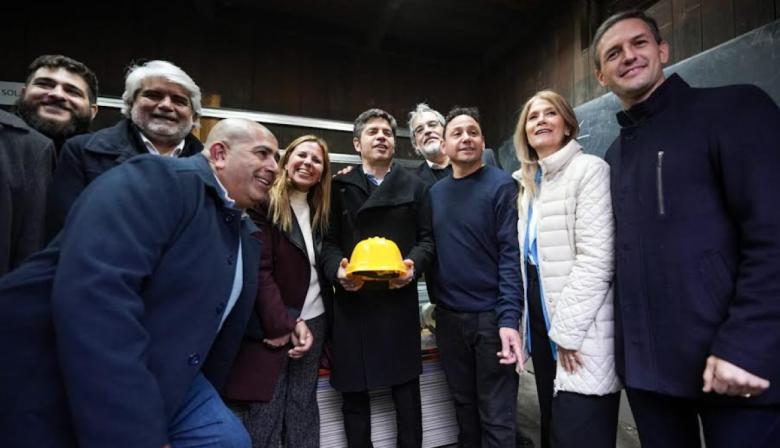 Kicillof visitó San Vicente con anuncios de formación laboral y un homenaje a Perón