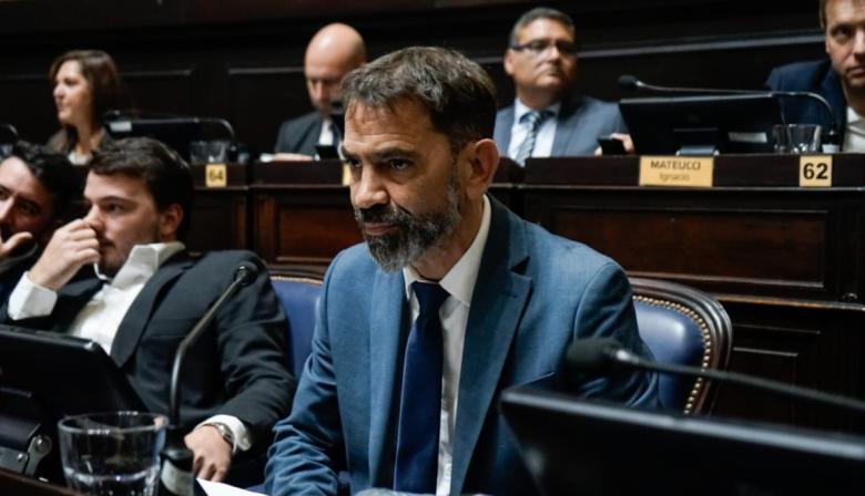 Osaba cruzó a Kicillof por el gasto en el streaming bonaerense