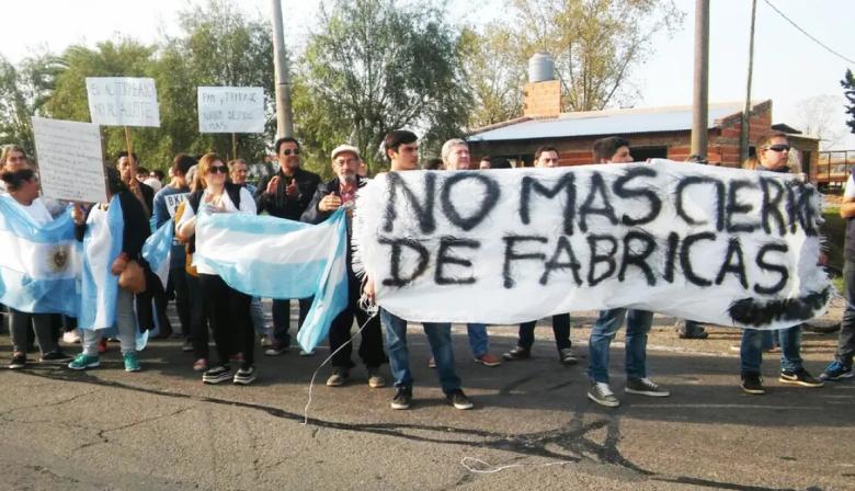 Impulsan una ley de emergencia para empresas recuperadas