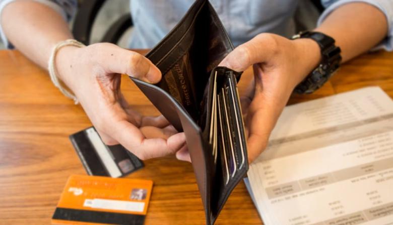 Proponen que los descuentos por deudas no superen el 30% del salario
