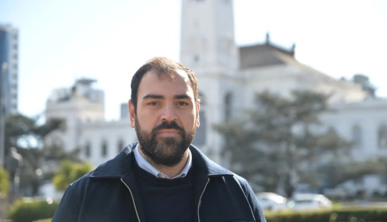 LLA propone "examen" para funcionarios en La Plata: idoneidad y aptitud psicofísica para entrar al Municipio